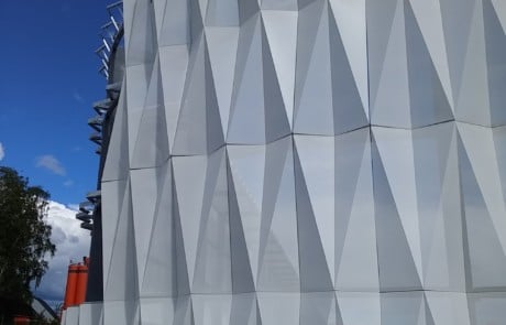 Facadebeklædning i metal, Perforerede-plader Facade, perforerede plader, Facadebeklædning i metal, stål facader, facadebeklædning, facader, metal, metal facade,