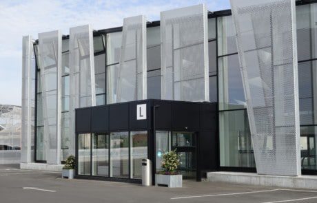 Facadebeklædning Facade, perforerede plader, Facadebeklædning i metal, stål facader, facadebeklædning, facader, metal, metal facade,